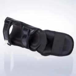 Fighter Shinguards Thai Ergo - Black/white, FSG-004BW 11 Fighter Shinguards Thai Ergo - Black/white, FSG-004BW -Boxing Equipment Store 0e5fb735568ef455c0f3069fcde84d4f 9183cbeb 518d 4039 b93a b73ce398570f