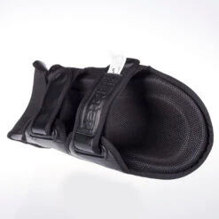 Fighter Shinguards Thai Ergo - Black/white, FSG-004BW 9 Fighter Shinguards Thai Ergo - Black/white, FSG-004BW -Boxing Equipment Store 1e9f70bd7e026cb7cad04c3383aa20ba 19c37c63 0ac5 4a71 9a83 fcc828c5ddee
