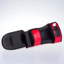 Fighter Shinguards Thai Classic - Red/black, JE1573RB -Boxing Equipment Store 22be6d7235801bb21312dcbc17c93d2b