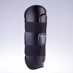 Shin Guard Fighter Ergo - Black, FSG-001B -Boxing Equipment Store 288dbf622ddd0f38332c8493678c6a50
