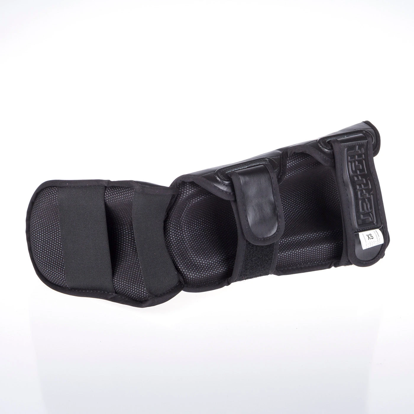 Fighter Shinguards Thai Ergo - Black/white, FSG-004BW 2 Fighter Shinguards Thai Ergo - Black/white, FSG-004BW - Image 2