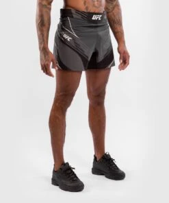 Venum MMA Shorts UFC Authentic Fight Night - Black 11 Venum MMA Shorts UFC Authentic Fight Night - Black -Boxing Equipment Store 38c020496308647ca184aa32251a71b321a13a76 VNMUFC 00001 001 05