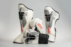 Fighter Shinguards Thai Classic - White/black, JE1573BWH -Boxing Equipment Store 4 2 20a57969 ebfd 4008 82a7 209470f8de2e