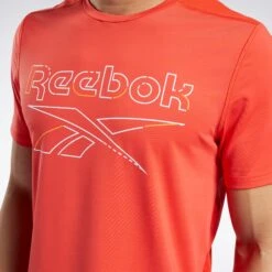 Reebok Activchill Tee - Red, FU3283 11 Reebok Activchill Tee - Red, FU3283 -Boxing Equipment Store 4 2 c62a6187 2a24 4458 bae5 cd623ab0e1bf