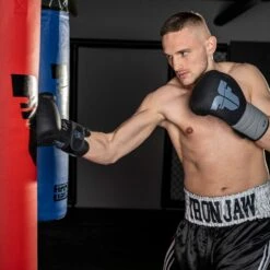 Heavy Boxing Bag Fighter - Black -Boxing Equipment Store 4f5a884aa64afcb6fb3d79041d86ebec b48d0811 010c 4ec8 8bb8 879d201a585a