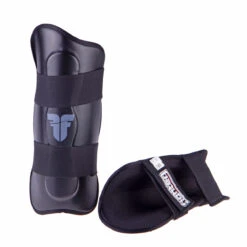 Shin Guard Fighter Ergo - Black, FSG-001B