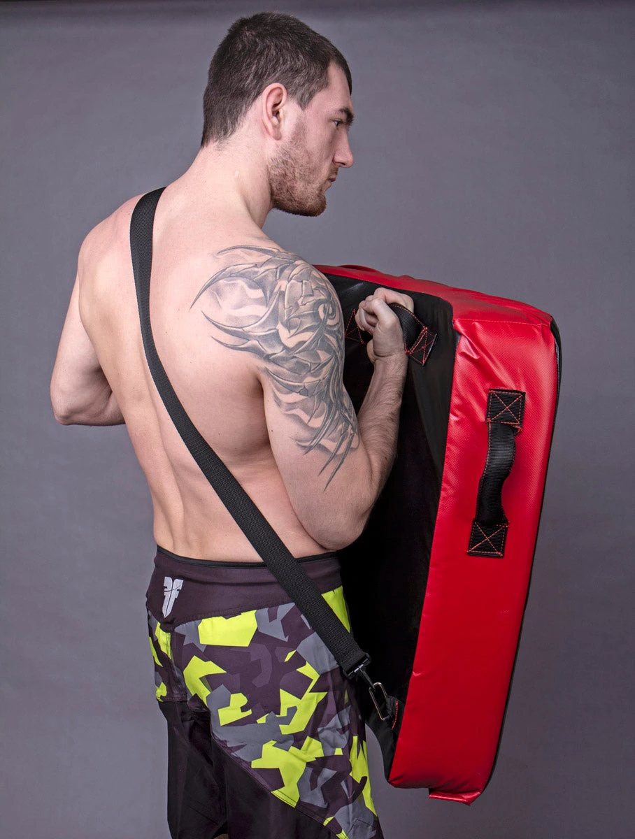 Fighter Kicking/Punching Shield - Black/red, FKPS-01 3 Fighter Kicking/Punching Shield - Black/red, FKPS-01 - Image 3