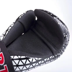 Pointfighter TOP TEN Glossy - White/black, 2067-19T -Boxing Equipment Store 9b60340f759898950ce1fd2ce33edaa3