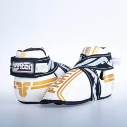 Fighter Foot Gear Stripe - SGP Edition - White/gold -Boxing Equipment Store JE1455 ST 04 02 ebfc8450 8cf9 41ba 9558 3798eee4f9c8
