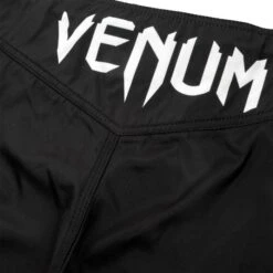 Venum Light 3.0 Fightshorts - Black/white, VENUM-03615-108 -Boxing Equipment Store f042e281ca2d5fd7d23612bbad855d6e