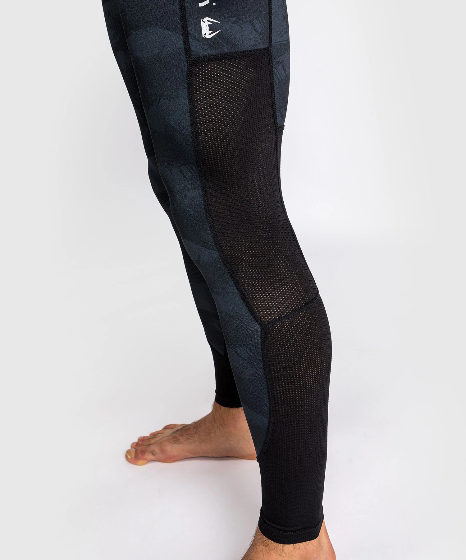Venum Leggins Electron 3.0 - Black 8 Venum Leggins Electron 3.0 - Black - Image 8